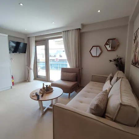 Nyaraló Theros Summer 1