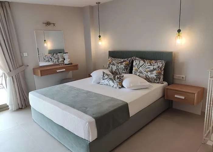 Semesterbostad Theros Summer 1 *