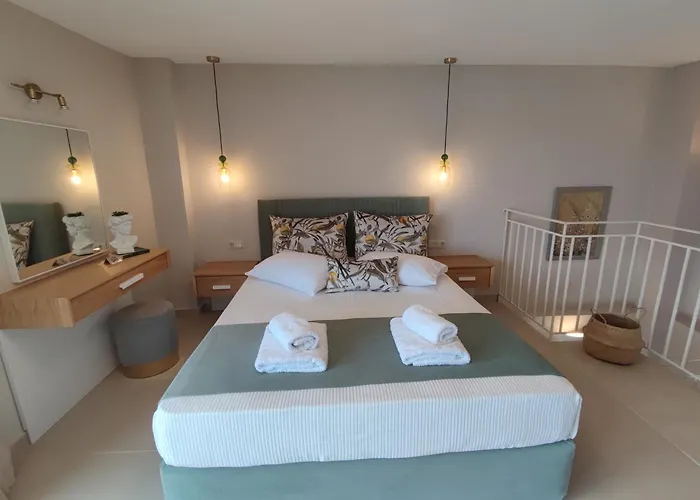 Theros Summer 1 Semesterbostad